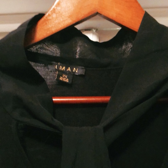 Iman black blouse - Picture 5 of 7